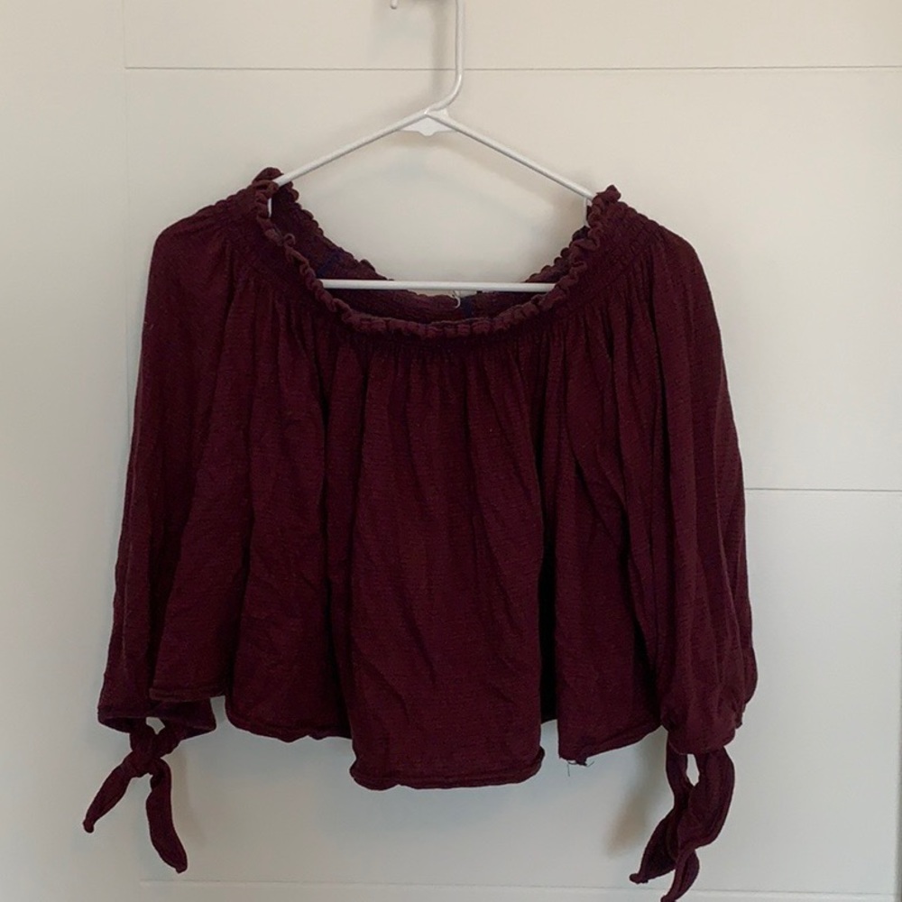 Free people crop off the shoulder top